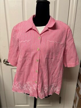 💗 Vintage Pink Gingham Button Up Blouse w/ Embroidery – Cottagecore 💗